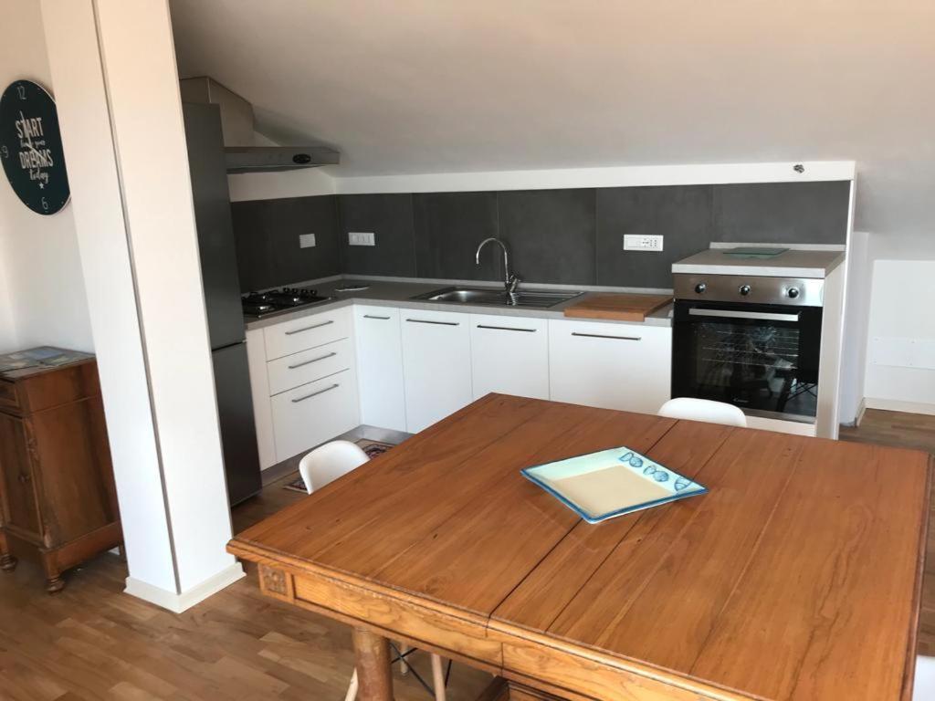 La Casa Con Vista Di Emma Apartment Vezzano Ligure Ngoại thất bức ảnh