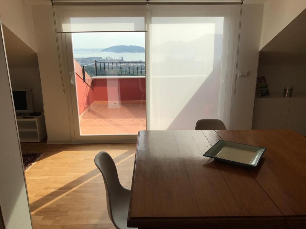 La Casa Con Vista Di Emma Apartment Vezzano Ligure Ngoại thất bức ảnh