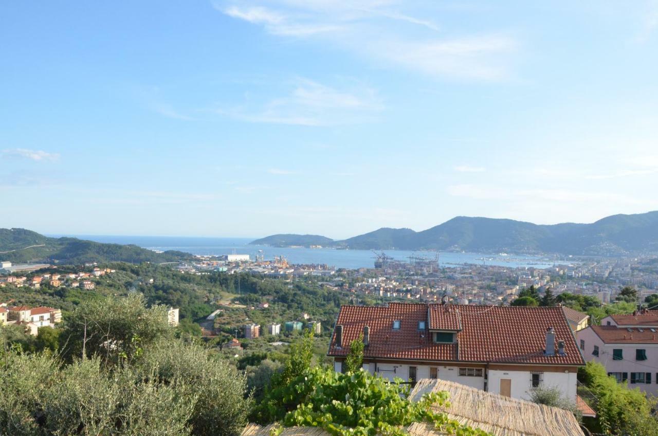 La Casa Con Vista Di Emma Apartment Vezzano Ligure Ngoại thất bức ảnh